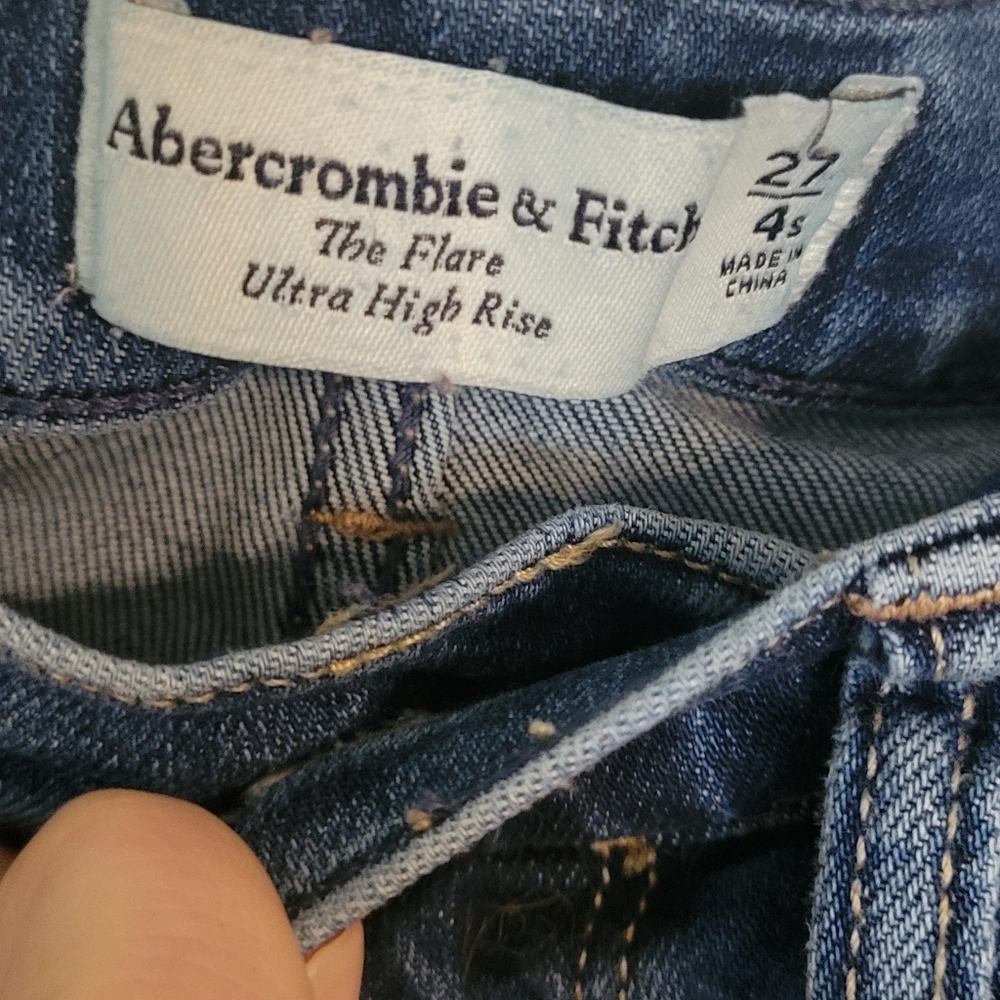 Abercrombie & Fitch Ultra High Rise Flare Jeans